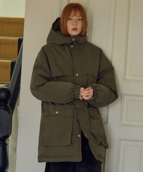 WEDNESDAYOASISFORWOMEN(ウェンズデー オアシス フォー ウーマン)の「W/エアリーコンフォートフードパディングジャケット_カーキ(ダウンジャケット/コート・レディース・ブラック/カーキ・FREE)」の4枚目の写真