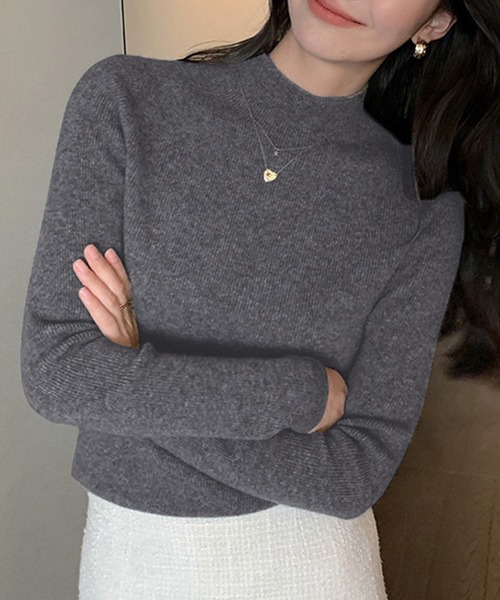 DAY CLOSET(デイ クローゼット)の「【大人の細魅せ上品ニット】長袖きれいめベーシックハイネックニットトップス レディース(ニット/セーター・レディース・アイボリー/ブラック/ワインレッド/キナリ/ダークグレー/グレー・FREE)」の22枚目の写真