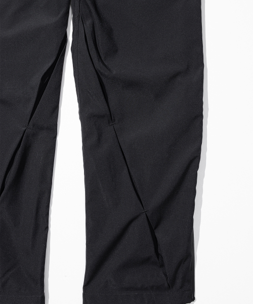MASSNOUN(マスノウン)の「アブリックスリットジッパーパンツ MSTTP002-BK(スウェットパンツ・レディース・その他・MEDIUM)」の11枚目の写真