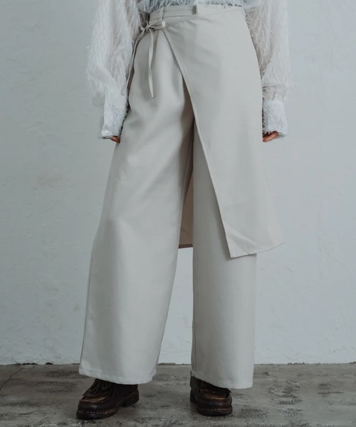 merrylatte(メリーラテ)の「2way layered skirt pants(その他パンツ・レディース・アイボリー・FREE)」の1枚目の写真