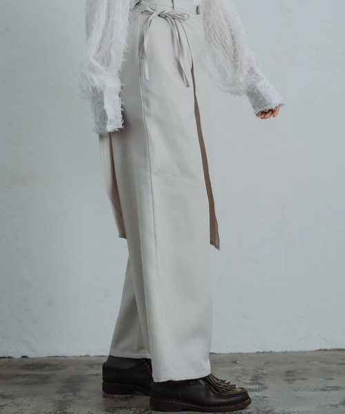 merrylatte(メリーラテ)の「2way layered skirt pants(その他パンツ・レディース・アイボリー・FREE)」の5枚目の写真