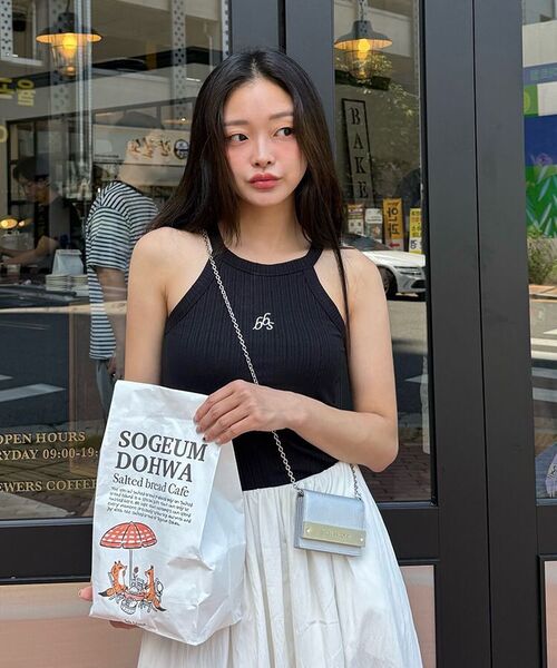 BIBYSEOB（バイバイソプ）の「ホルターネックトップ カーキ [T42]（Tシャツ/カットソー・レディース・その他・FREE）」の7枚目の写真