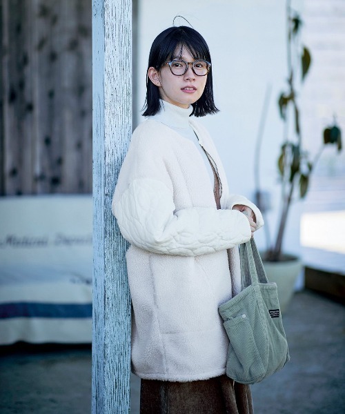 Sunny clouds（サニークラウズ）の「サニークラウズ　ミントグリーンなコール天バッグ（トートバッグ・レディース・ミント・ONE SIZE）」の4枚目の写真