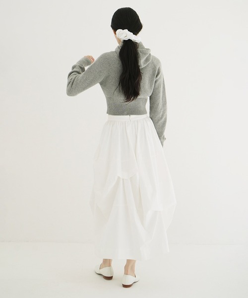 CLANE(クラネ)の「TUCKING VOLUME SKIRT(スカート・レディース・ブラック/ホワイト・1/2/0)」の8枚目の写真