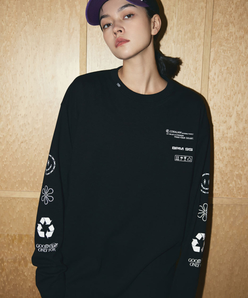 CORALIAN(コラリアン)の「タイポグラフィック長袖コットンTシャツブラック(Tシャツ/カットソー・レディース・その他・S/M/L/2XL/XL/4XL/5XL/XS/3XL)」の4枚目の写真