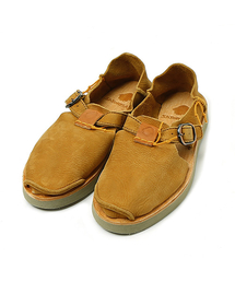 satorisan（サトリサン）の「Beniras Premium Peanut Mustard 110139A068（サンダル）」