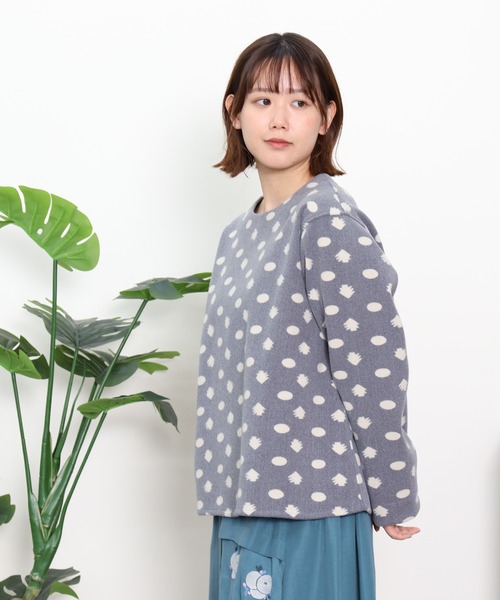 Emago(イマゴ)の「EMAGO ドット柄ニードルパンチブラウス(シャツ/ブラウス・レディース・チャコールグレー/グリーン/ブラウン・FREE)」の20枚目の写真