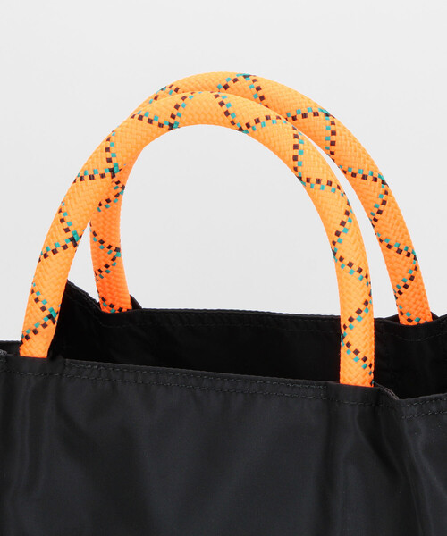 Firsthand（ファーストハンド）の「NOMADIS/ノマディス SAC2 W/16 / リバーシブル ロゴトートバッグ / 26SS-N197-0-（トートバッグ・レディース・ベージュ/ブラック・ONE SIZE）」の10枚目の写真