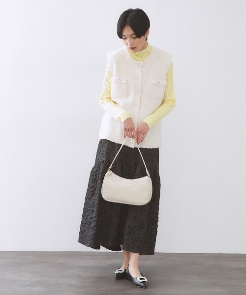 OPAQUE.CLIP（オペークドットクリップ）の「スラッシュポケットショルダーバッグ（ショルダーバッグ・レディース・アイボリー/ブラック/グリーン系・00）」の13枚目の写真