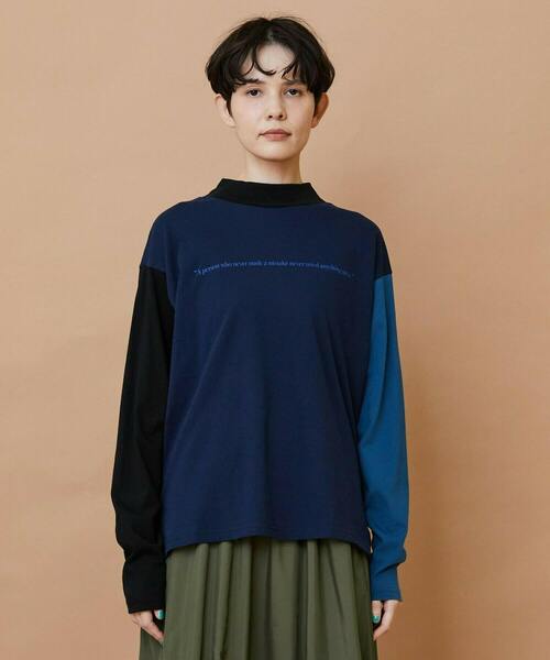 FRAPBOIS(フラボア)の「SYU-T(Tシャツ/カットソー・レディース・ブルー/レッド・1/2)」の2枚目の写真