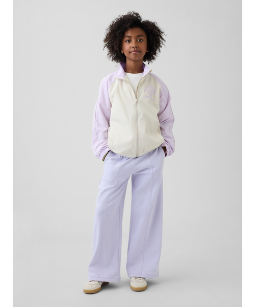 GAP(ギャップ)の「GAP Athleticロゴ ウィンドブレーカー ジャケット (キッズ)(ナイロンジャケット・キッズ・ネイビー/ラベンダー・160cm/150cm/140cm/130cm/120cm/110cm)」の10枚目の写真