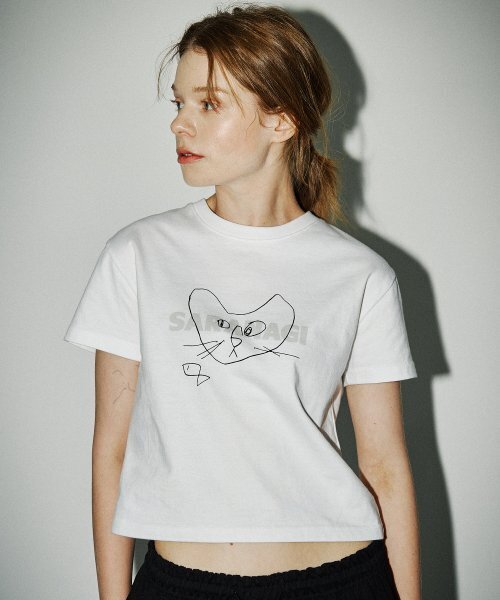SARANAGI(サラナギ)の「SE01-CROP DOODLE TSHIRT WHITE(Tシャツ/カットソー・レディース・その他・FREE)」の3枚目の写真