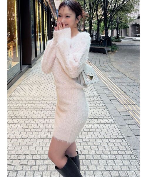 RESEXXY（リゼクシー）の「【追加生産分】シャギーニットワンピース（ワンピース・レディース・ホワイト/ピンク/その他1/ブラック・FREE）」の3枚目の写真