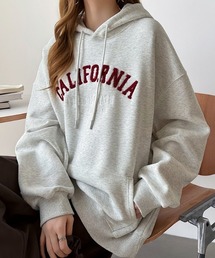 サガラ刺繍オーバーサイズロゴパーカー プルオーバー オーバーサイズ パーカー カレッジロゴ アノラック フーディー 長袖