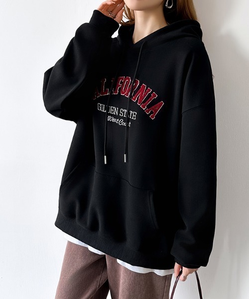 COCOMOMO(ココモモ)の「サガラ刺繍オーバーサイズロゴパーカー プルオーバー オーバーサイズ パーカー カレッジロゴ アノラック フーディー 長袖(パーカー・レディース・ライトグレー/ブラック/アイボリー・FREE)」の14枚目の写真