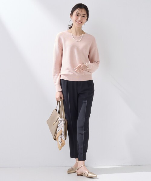 INDIVI（インディヴィ）の「【洗える／軽量】きらめきVネックニット（ニット/セーター・レディース・ライトグレー/ピンク系その他/ネイビー・05/13/15 /34/38/19）」の9枚目の写真