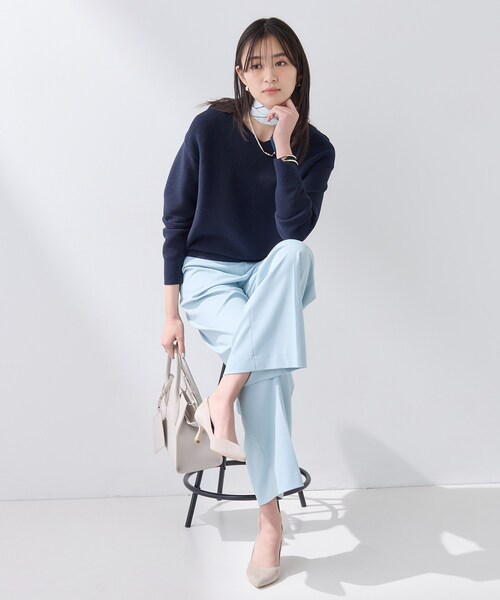 INDIVI（インディヴィ）の「【洗える／軽量】きらめきVネックニット（ニット/セーター・レディース・ライトグレー/ピンク系その他/ネイビー・05/13/15 /34/38/19）」の13枚目の写真