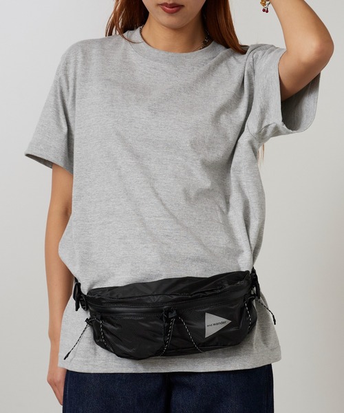 and wander（アンドワンダー）の「and wander/アンドワンダー sil waist bag 30Dコーデュラナイロン ウエストバッグ 2026年 夏 夏服（ボディバッグ/ウエストポーチ・メンズ・ブラック・FREE）」の5枚目の写真