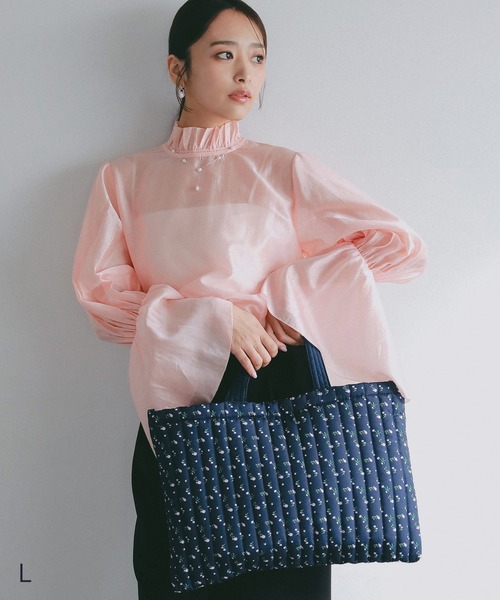 AJUGA.(アジュガ)の「メルトキルティングレッスンバッグ(トートバッグ・レディース・ネイビー/ホワイト・L/M)」の22枚目の写真