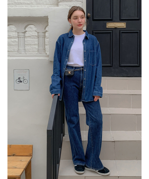VASCARA(バスカラ)の「One Pocket Oversized-fit Denim Shirt (2colors)(シャツ/ブラウス・レディース・ライトブルー/ダークブルー・FREE)」の5枚目の写真