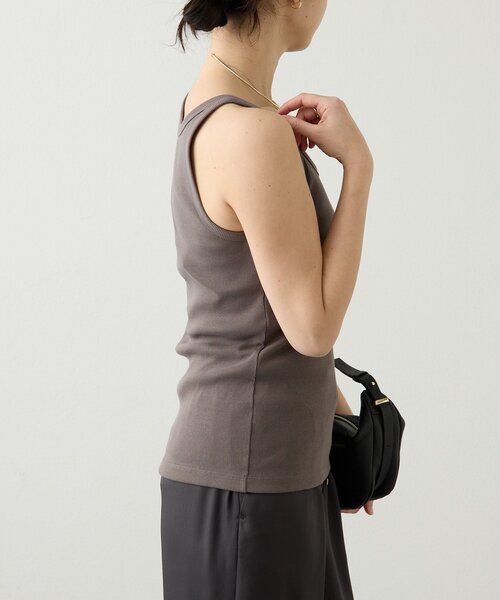 RIVE DROITE（リヴドロワ）の「予約【レイヤードスタイルに◎】ミニマルテレコタンク（タンクトップ・レディース・ベージュ/ホワイト/ブラウン・FREE）」の14枚目の写真