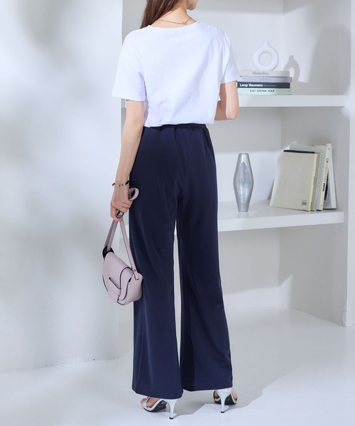 alotta(アロッタ)の「錯覚美脚ストレッチワイドパンツ(その他パンツ・レディース・グレイッシュブルー/グレイッシュベージュ/ブラック/ネイビー・LL/L/M)」の10枚目の写真