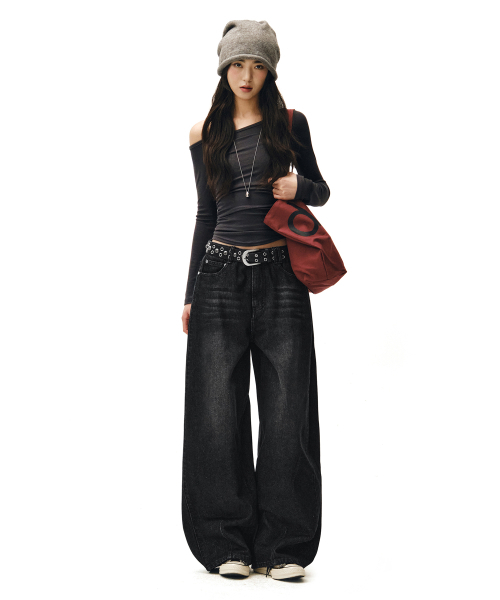 DECET WOMEN(デケット ウーマン)の「Side Pin Tuck Barrel Jeans DCWPT019BLACK(デニムパンツ・レディース・その他・X-SMALL/SMALL/MEDIUM/LARGE)」の7枚目の写真