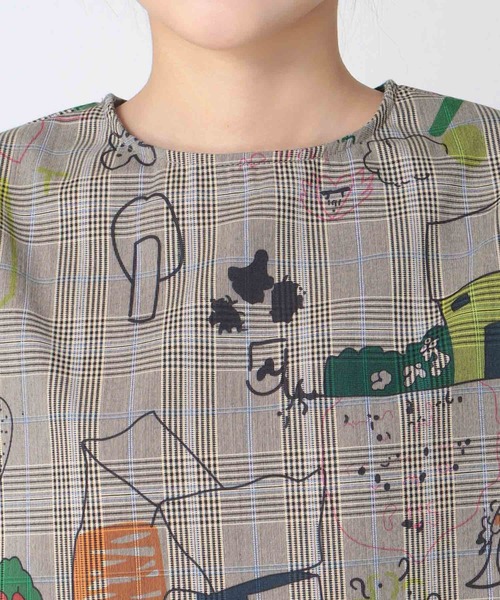 Cepica（セピカ）の「落書きプリントチェックパフスリーブトップス（Tシャツ/カットソー・レディース・ベージュ・FREE）」の6枚目の写真