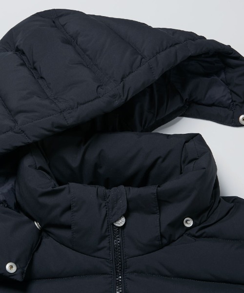 Pyrenex(ピレネックス)の「【PYRENEX】SPOUTNIC LONG JPN(ダウンジャケット/コート・レディース・アイボリー/ダークネイビー/ブラック・36/38/40)」の4枚目の写真