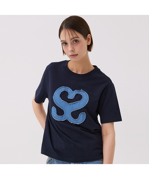AWESOME STUDIO(オーサムスタジオ)の「ニューシンボルデニムパッチ半袖Tシャツネイビー(Tシャツ/カットソー・レディース・ネイビー・FREE)」の1枚目の写真