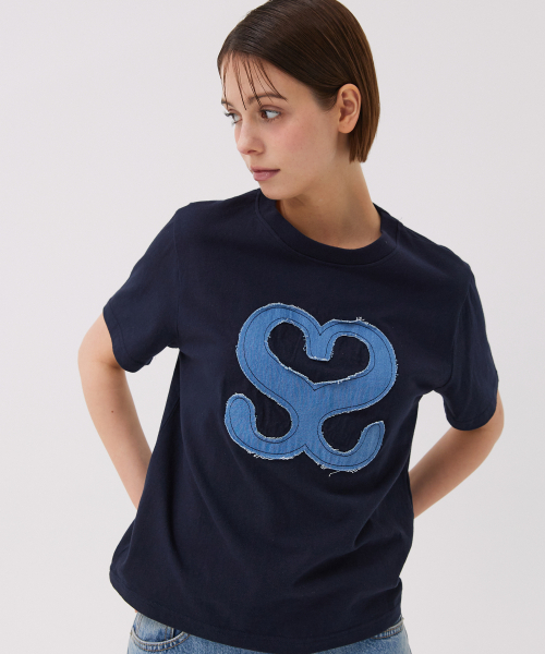 AWESOME STUDIO(オーサムスタジオ)の「ニューシンボルデニムパッチ半袖Tシャツネイビー(Tシャツ/カットソー・レディース・ネイビー・FREE)」の2枚目の写真