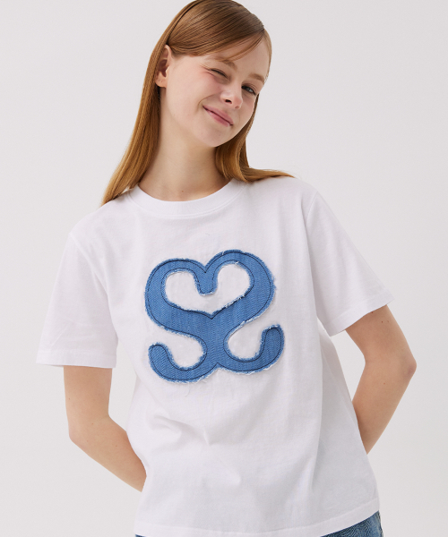 AWESOME STUDIO(オーサムスタジオ)の「ニューシンボルデニムパッチ半袖Tシャツネイビー(Tシャツ/カットソー・レディース・ネイビー・FREE)」の5枚目の写真