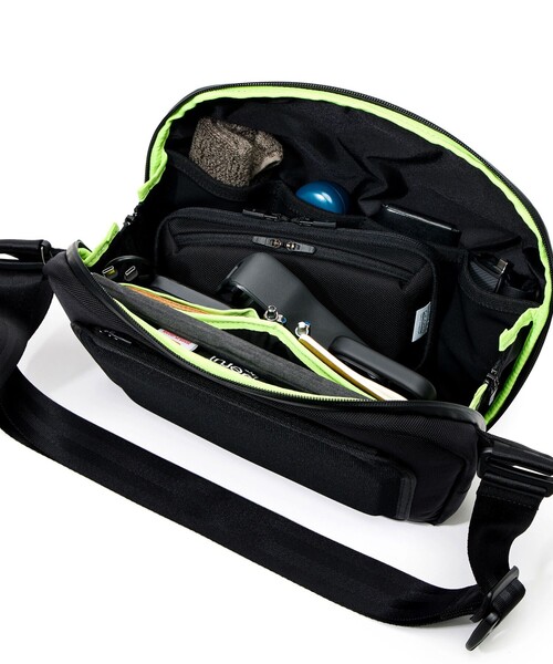 beruf baggage(ベルーフバゲッジ)の「【beruf baggage/ベルーフ バゲージ】brf-GR21-WPL URBAN EXPLORER 6.0 20周年記念モデル(ショルダーバッグ・メンズ・ブラック・FREE)」の7枚目の写真