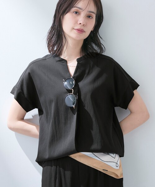 INDIVI(インディヴィ)の「【洗える/SETUP可能】スキッパーブラウス(シャツ/ブラウス・レディース・ネイビー/ブラック/スミクロ/ライトグレー/オフホワイト・38/05/13/15 /19/34)」の19枚目の写真