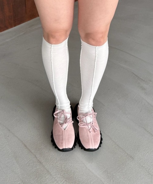 SANSeLF(サンセルフ)の「【SANSeLF】メローラインリブニーハイソックス タビソックス saa26s039(ソックス/靴下・レディース・ブルー/グリーン/ピンク/ホワイト・FREE)」の10枚目の写真