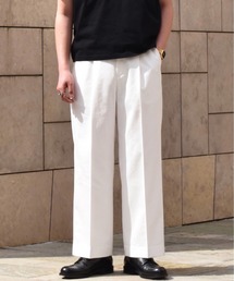 Noen（ノエン）の「クラシックチノトラウザー（チノパンツ）」