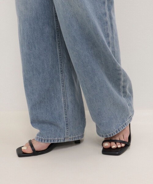 fredy emue（フレディエミュ）の「【@sora_522m企画】BASIC STRAIGHT LIGHT DENIM（デニムパンツ・レディース・ブルー/ブラック・36/37/38/34）」の21枚目の写真