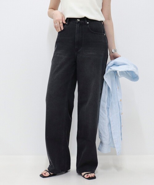 fredy emue（フレディエミュ）の「【@sora_522m企画】BASIC STRAIGHT LIGHT DENIM（デニムパンツ・レディース・ブルー/ブラック・36/37/38/34）」の4枚目の写真