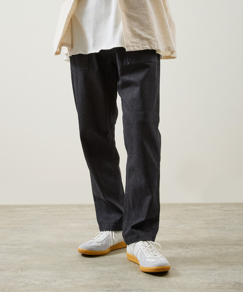 Gramicci(グラミチ)の「GRAMICCI グラミチ / STRETCH DENIM NN-PANT TIGHT CROPPED ストレッチデニムクロップドパンツ テーパード / GMP6-SJP011(デニムパンツ・メンズ・ワンウォッシュ/インディゴブルー/ダークインディゴブルー/ブラック系その他・X-LARGE/LARGE/MEDIUM/SMALL)」の2枚目の写真