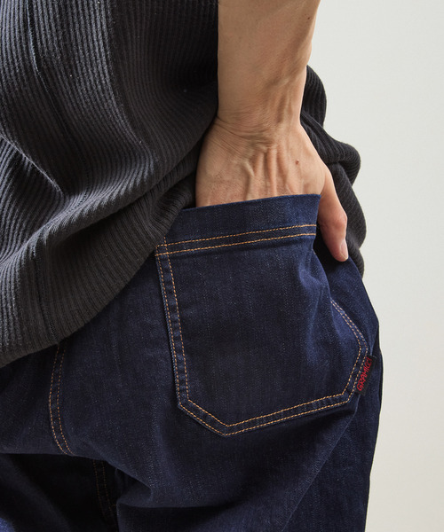 Gramicci(グラミチ)の「GRAMICCI グラミチ / STRETCH DENIM NN-PANT TIGHT CROPPED ストレッチデニムクロップドパンツ テーパード / GMP6-SJP011(デニムパンツ・メンズ・ワンウォッシュ/インディゴブルー/ダークインディゴブルー・X-LARGE/LARGE/MEDIUM/SMALL)」の13枚目の写真