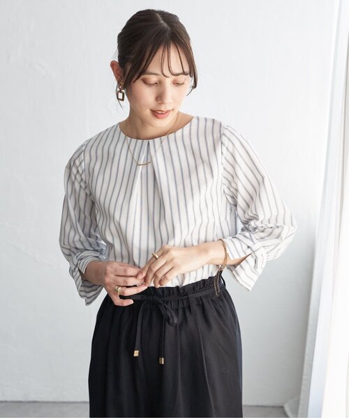 IKKA LOUNGE(イッカラウンジ)の「2WAY袖リボンブラウス(シャツ/ブラウス・レディース・その他1/ネイビー/ブルー/オフホワイト・L/M/S)」の12枚目の写真