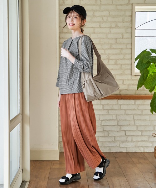 IKKA LOUNGE(イッカラウンジ)の「2WAY袖リボンブラウス(シャツ/ブラウス・レディース・その他1/ネイビー/ブルー/オフホワイト・L/M/S)」の10枚目の写真