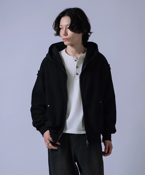 improves(インプローブス)の「ヴィンテージウォッシュ ショート丈 ジップパーカー(パーカー・メンズ・チャコール/ブラック・LARGE/X-LARGE/MEDIUM)」の6枚目の写真