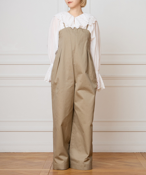 IENA LA BOUCLE(イエナラブークル)の「IENA LA BOUCLE コットンギャバジンベアオールインワン(サロペット/オーバーオール・レディース・ナチュラル・36/38)」の1枚目の写真