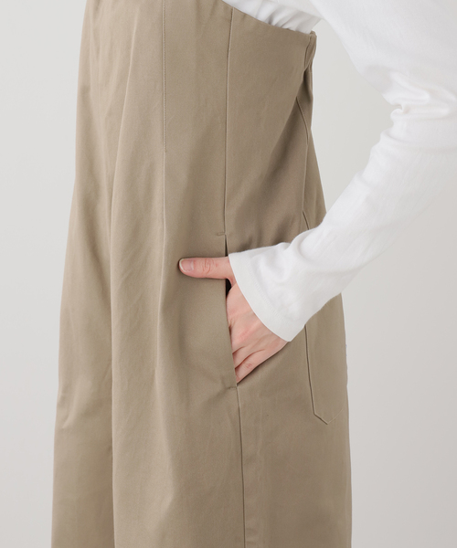 IENA LA BOUCLE(イエナラブークル)の「IENA LA BOUCLE コットンギャバジンベアオールインワン(サロペット/オーバーオール・レディース・ナチュラル・36/38)」の12枚目の写真