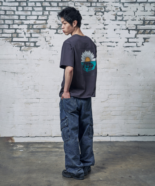 PEID(ペイド)の「PD HALF DAISY 半袖Tシャツ チャコール(Tシャツ/カットソー・レディース・チャコール・2/3/4/5/6/1)」の8枚目の写真