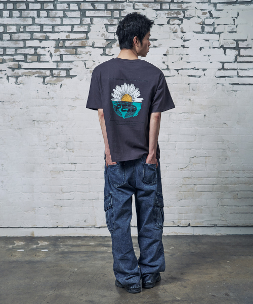 PEID(ペイド)の「PD HALF DAISY 半袖Tシャツ チャコール(Tシャツ/カットソー・レディース・チャコール・2/3/4/5/6/1)」の7枚目の写真