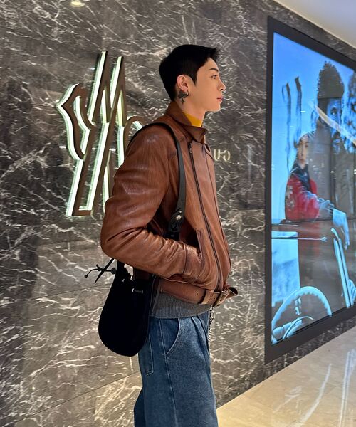 OGARP（オガープ）の「Madison Leather Shoulder Bag Black（ショルダーバッグ・レディース・ブラック・FREE）」の6枚目の写真