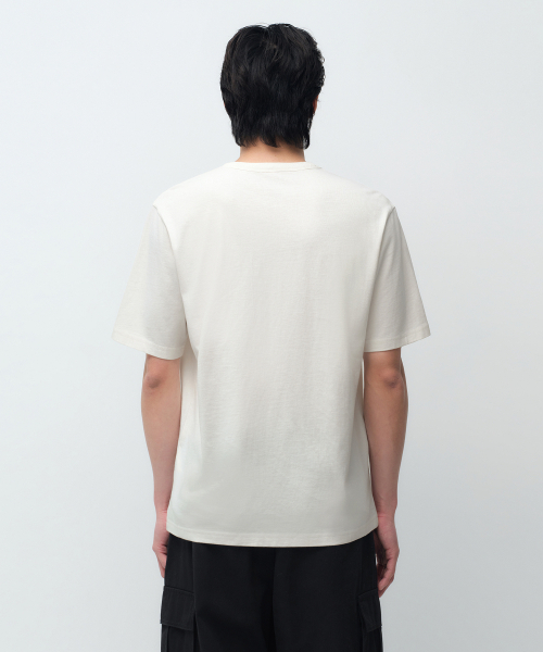 MUSINSA STANDARD（ムシンサスタンダード）の「ヘンリーネックTシャツ[クリーム]（Tシャツ/カットソー・メンズ・その他・SMALL/MEDIUM/LARGE/X-LARGE/3XL/2XL）」の3枚目の写真