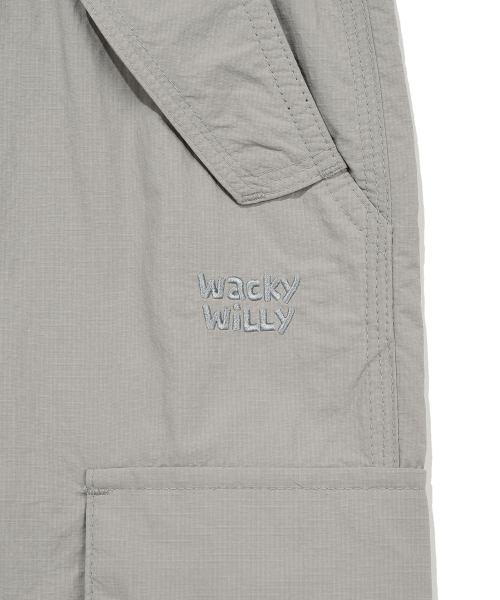 Wacky WiLLy(ワッキーウィリー)の「ナイロンストレートカーゴパンツグレー(その他パンツ・レディース・その他・LARGE/MEDIUM/X-LARGE/SMALL)」の4枚目の写真